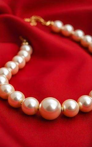gioielli in oro e perle lusso